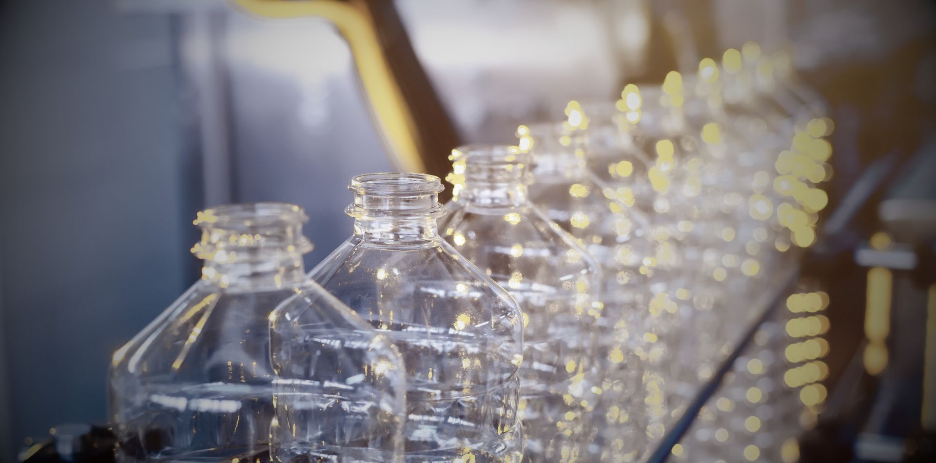 Industrial packaging manufacturing line